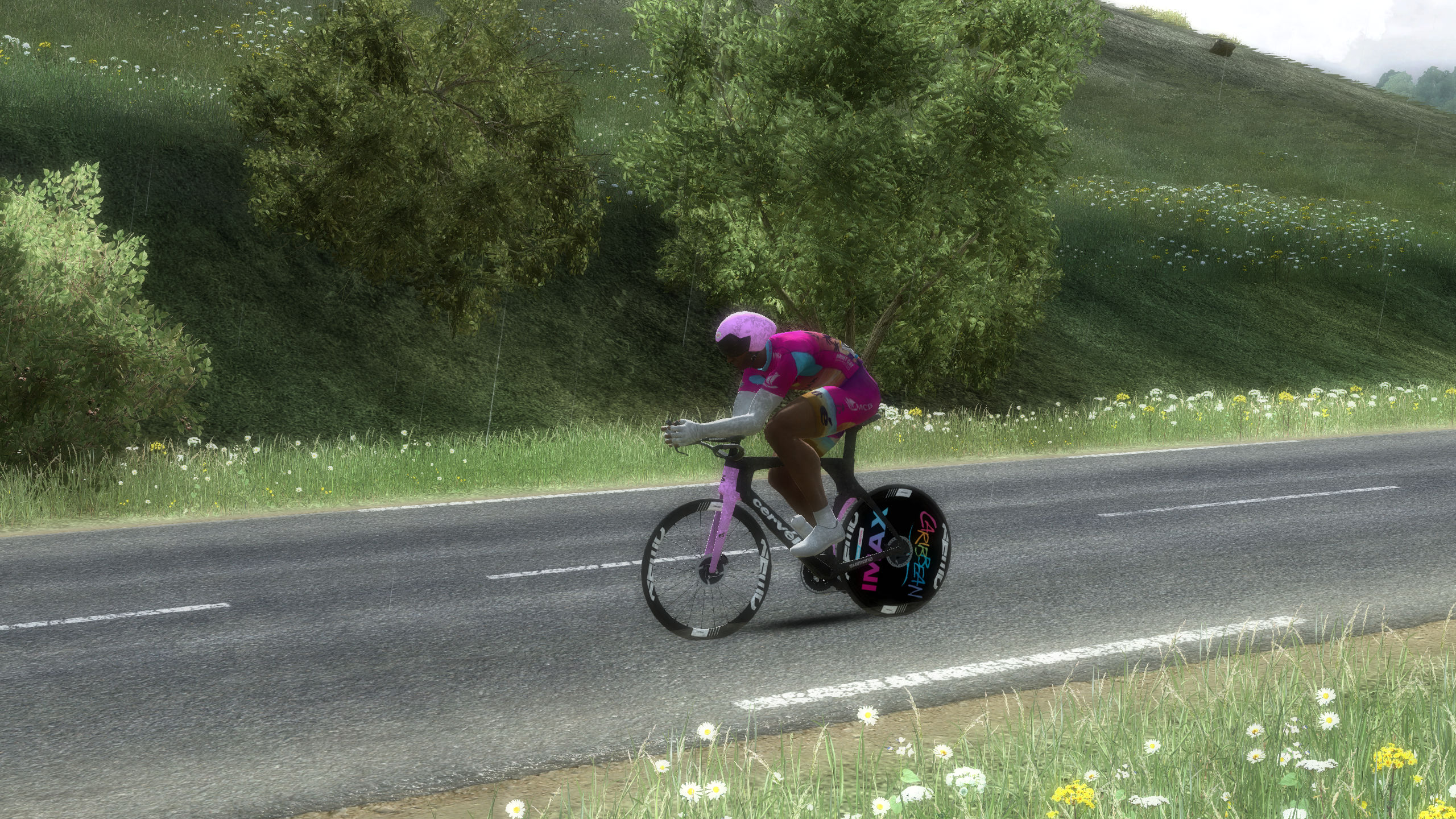 pcmdaily.com/images/mg/2025/Reports/C2/Isle of Man/PCM0028.jpg